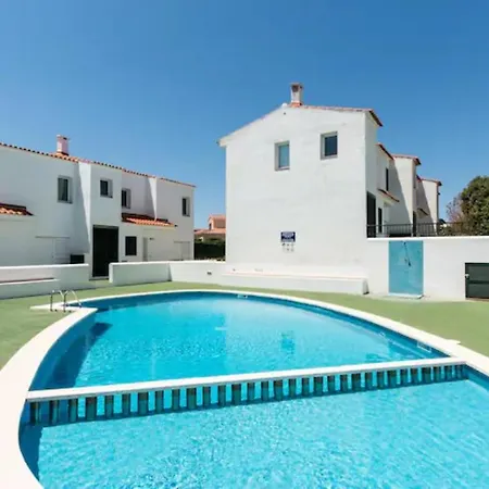 Modern House Close To Beach Semesterbostad