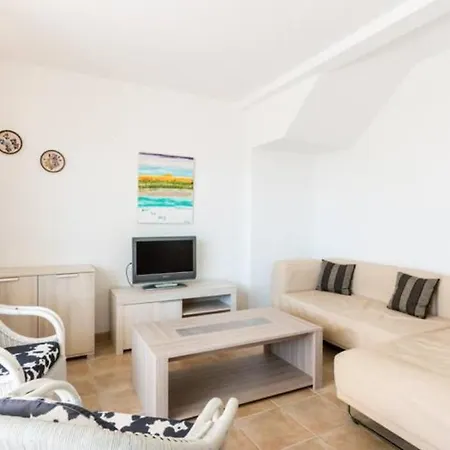 Modern House Close To Beach Punta Grossa